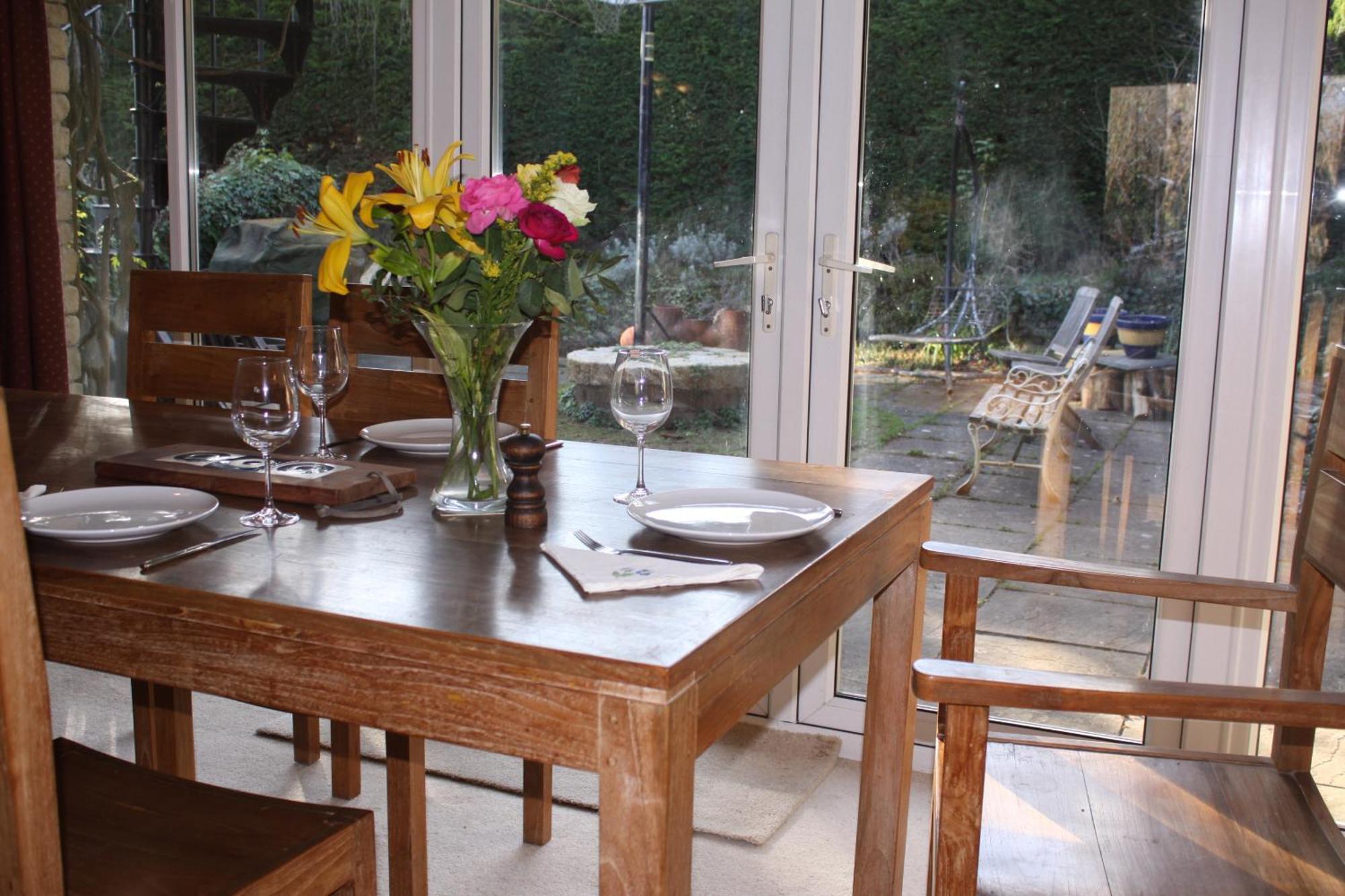 Sandford Meadow Guest House Kennington  Rum bild