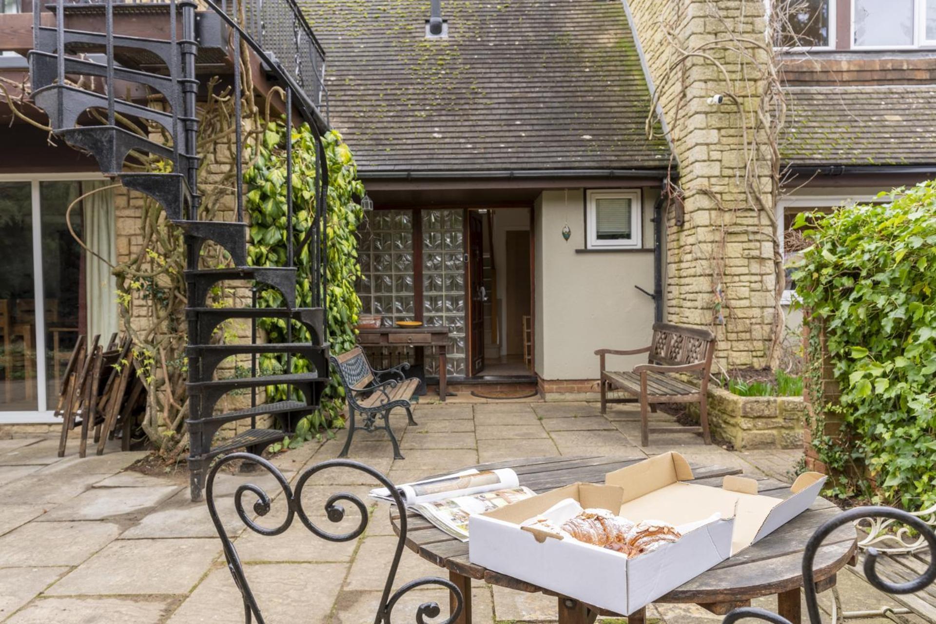 Sandford Meadow Guest House Kennington  Exteriör bild